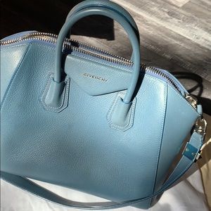 Givenchy Antigona